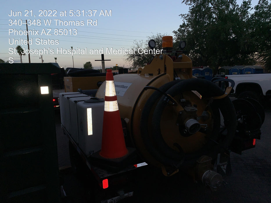 2022 VAC-TRON LP573XDT