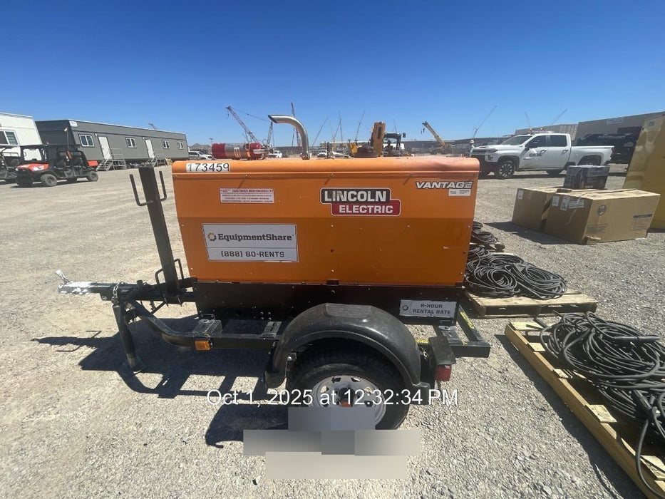 2021 Lincoln Electric Vantage 322 Vantage 322 Ready Pak 3 w/ Decals, ORANGE (includes trailer, cable rack, fender light kit) NO Telematics