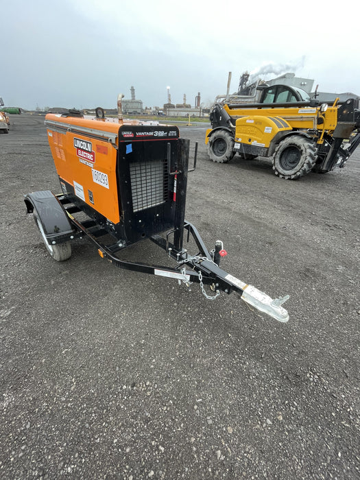 2021 Lincoln Electric Vantage 322 Vantage 322 Ready Pak 3 w/ Decals, ORANGE (includes trailer, cable rack, fender light kit) NO Telematics