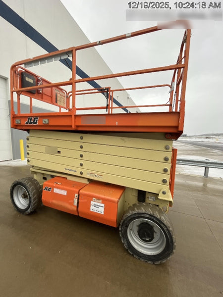 2019 JLG 4069LE Solid Non Marking Tires, Rotating Beacon