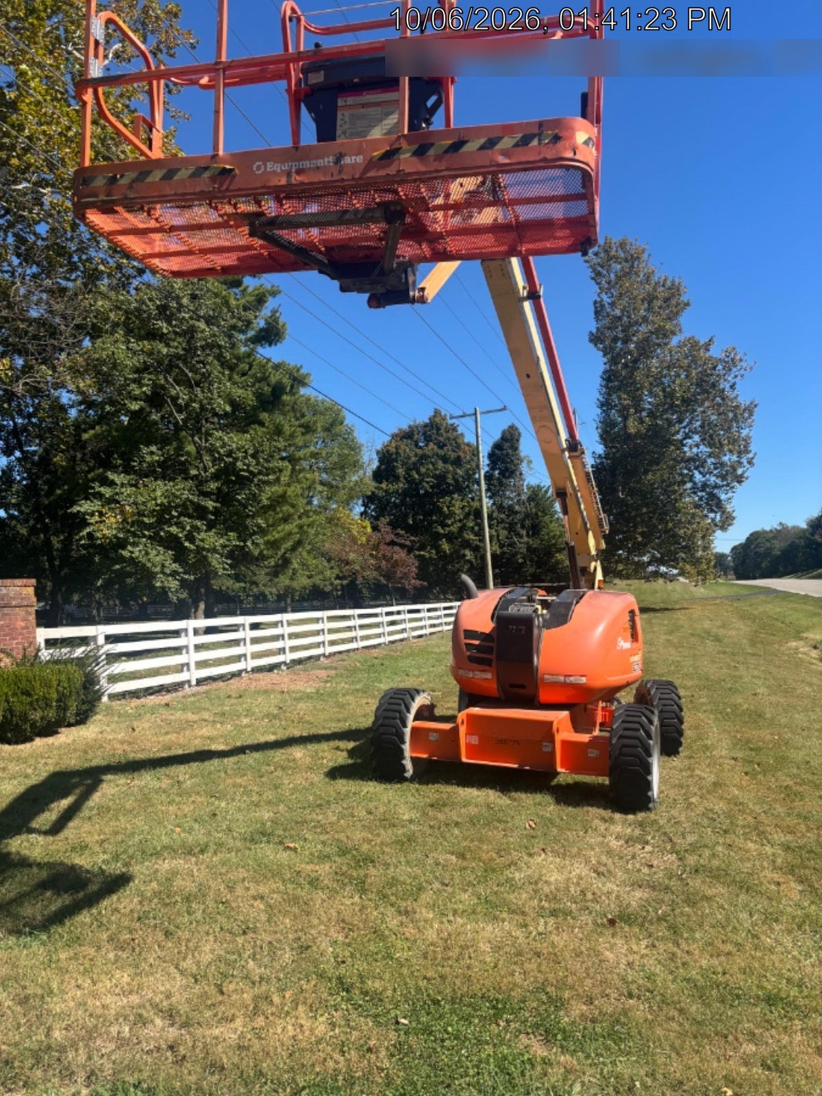 2022 JLG 600AJ