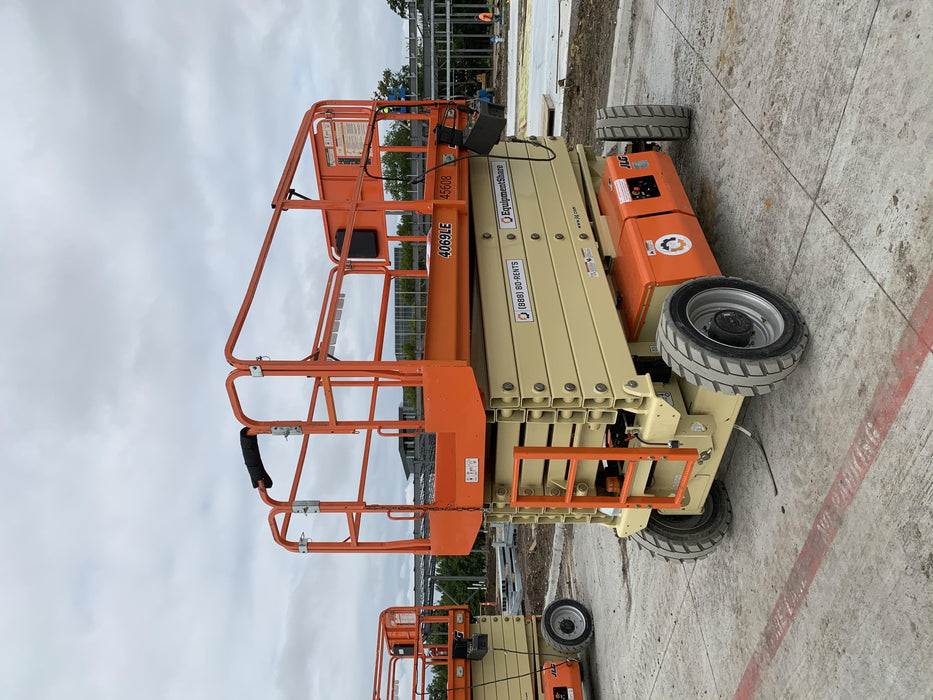 2019 JLG 4069LE