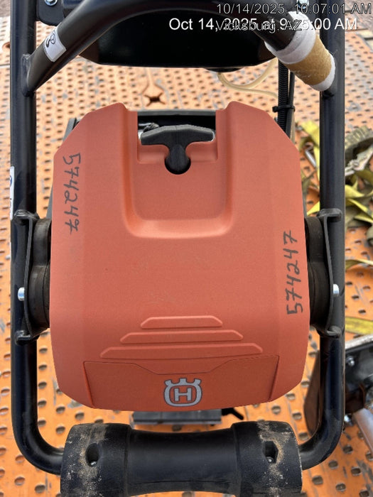 2025 HUSQVARNA LT5005