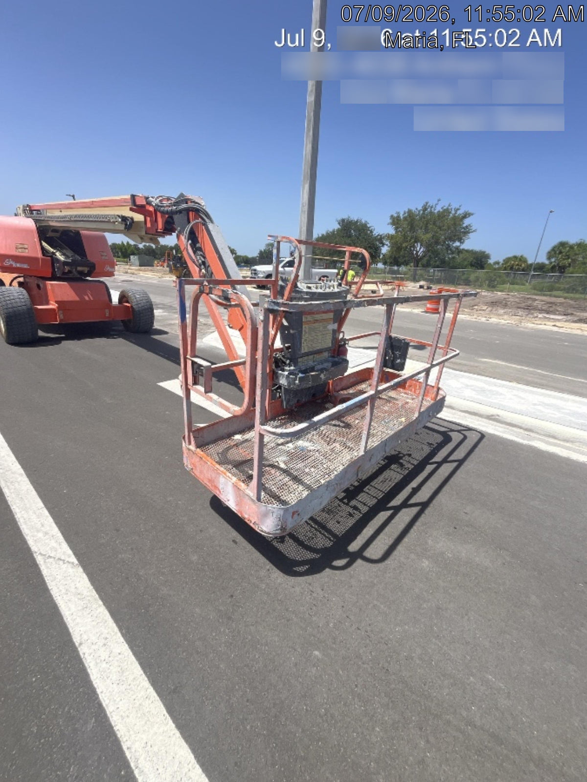 2022 JLG 660SJ