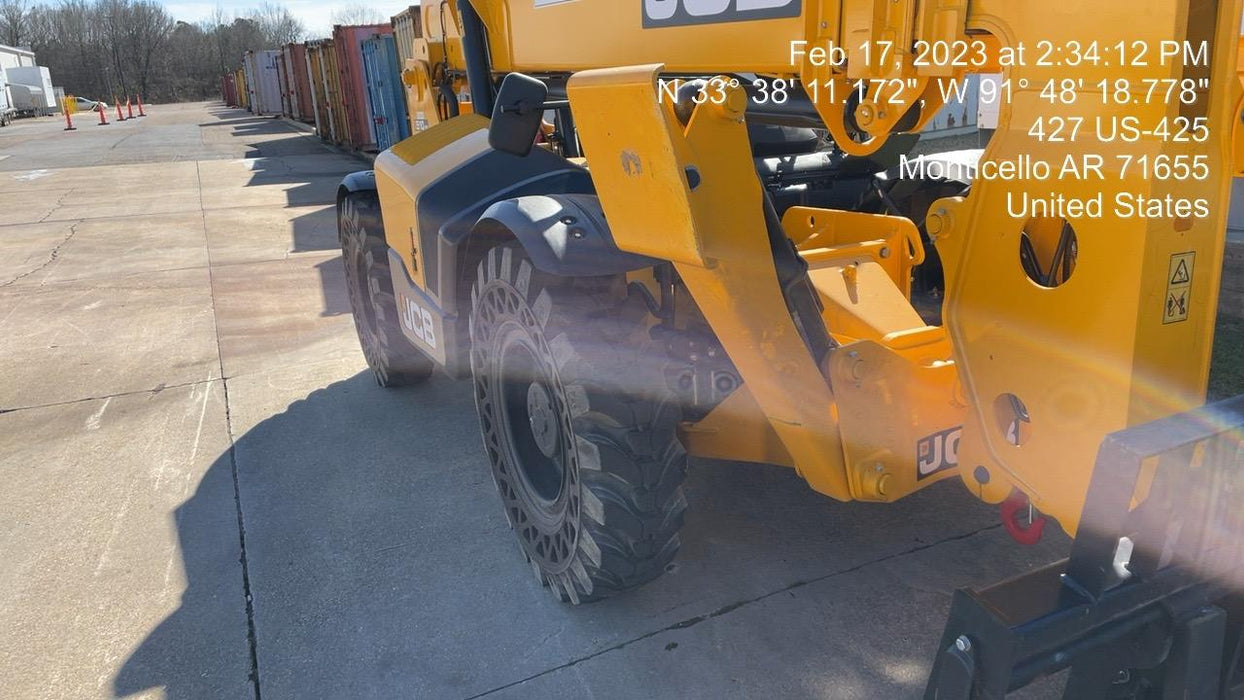 2023 JCB 510-56