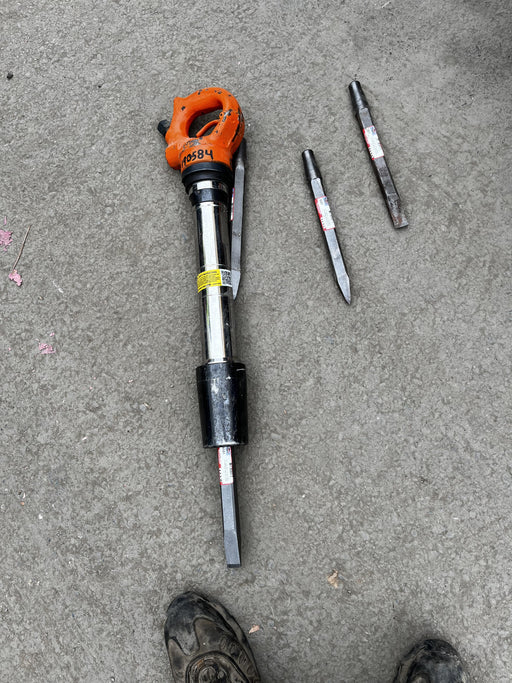 2021 AMERICAN PNEUMATIC TOOL D-handle rivet Buster