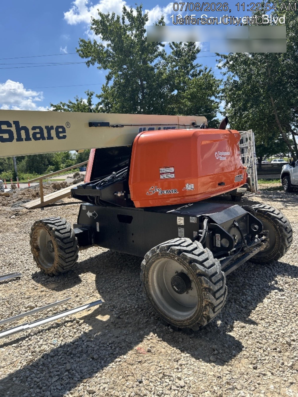 2025 JLG 660SJ