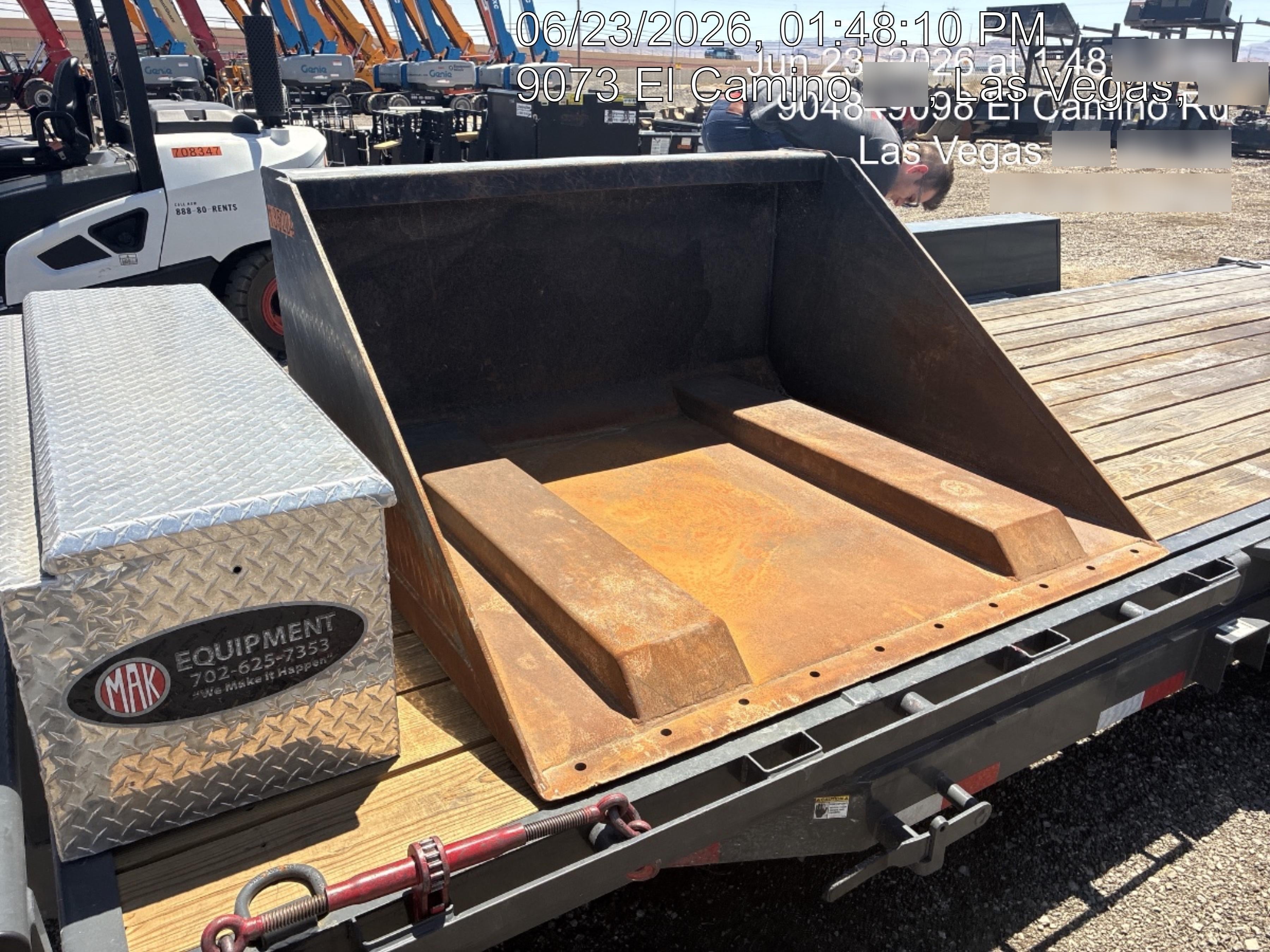 2021 ARROW MATERIAL HANDLING Telehandler Fork Bucket