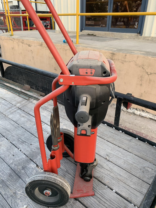 2020 HILTI TE 3000-AVR