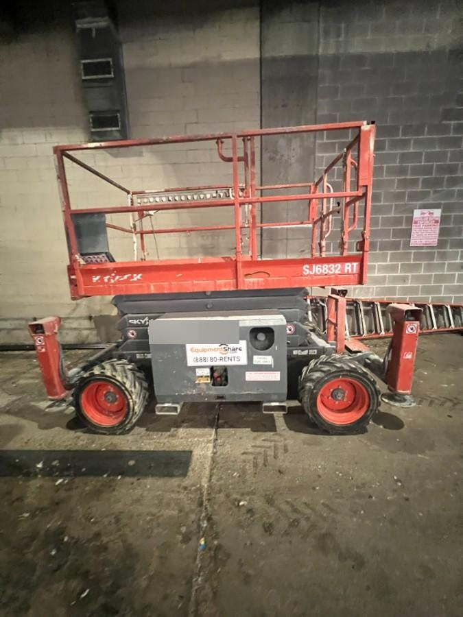 2018 SKYJACK SJ6832 RT
