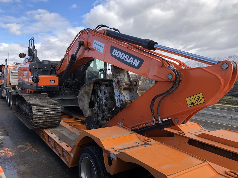 2019 DOOSAN DX225LC-5