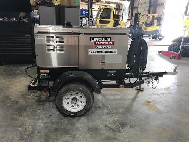 2019 Lincoln Electric Vantage 322 Welder Ready-Pak 3, Two wheel trailer, Fender and Light kit, Cable Rack
