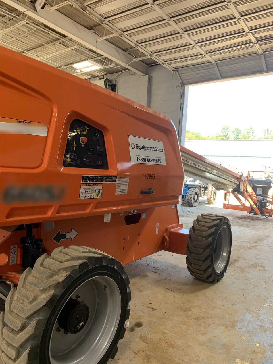 2020 JLG 660SJ