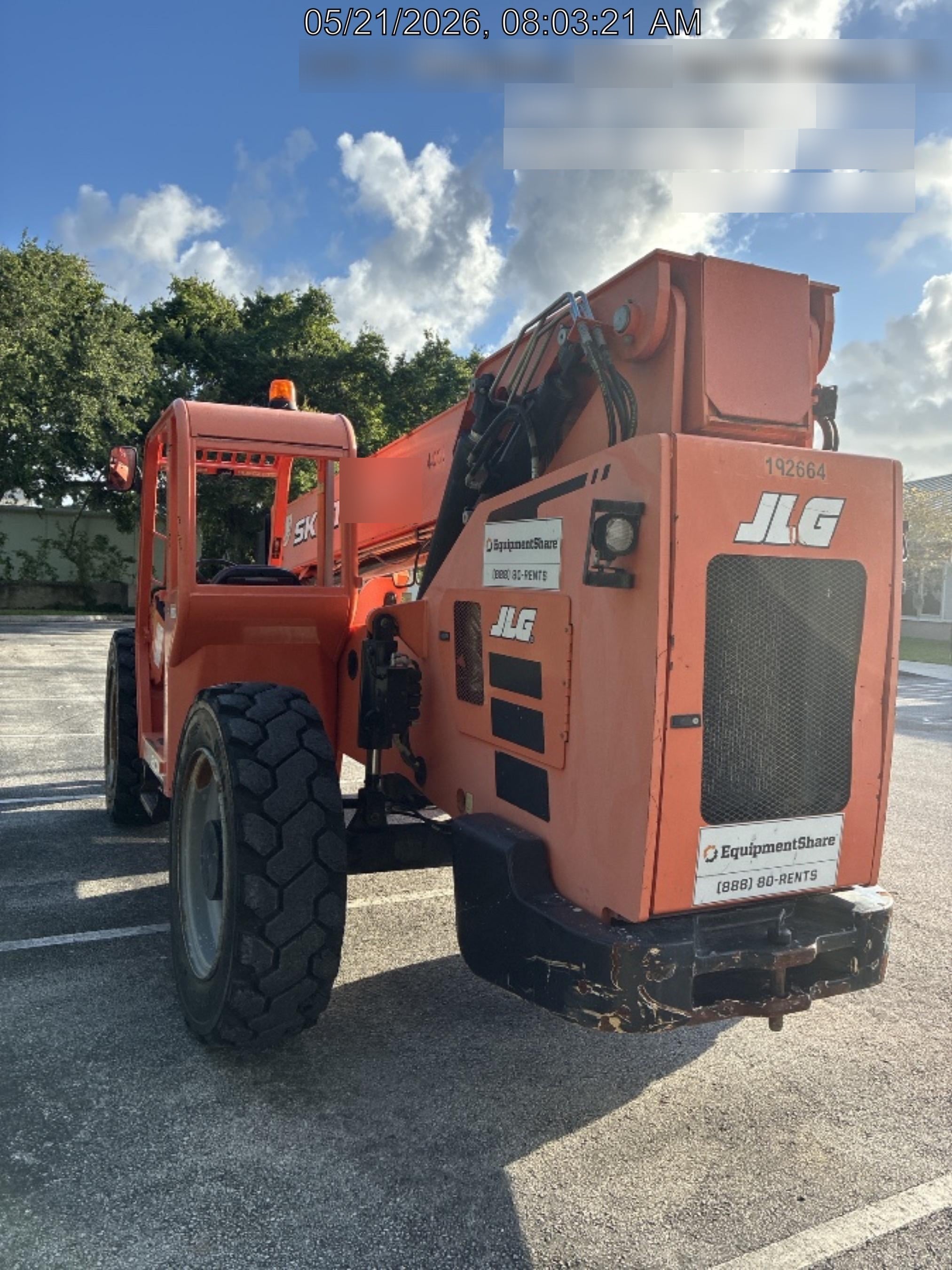 2019 SKYTRAK 8042