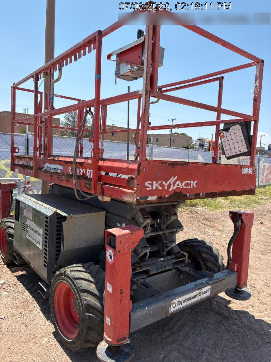 2017 SKYJACK SJ6832 RT