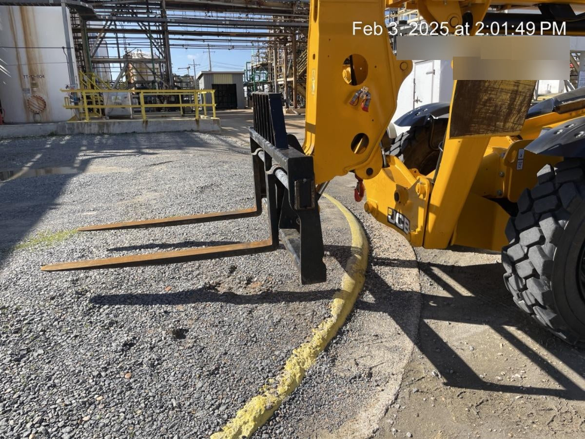 2024 JCB 510-56