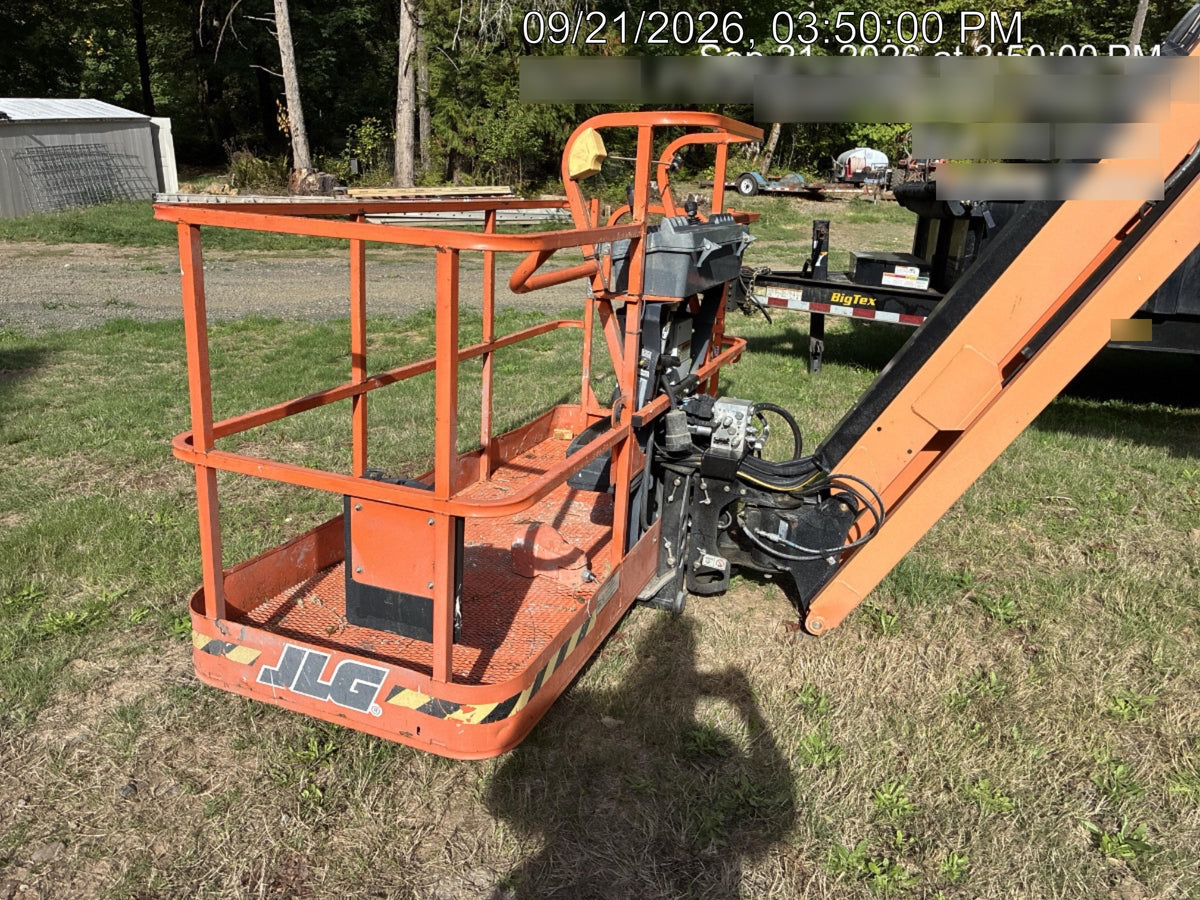 2022 JLG 660SJ