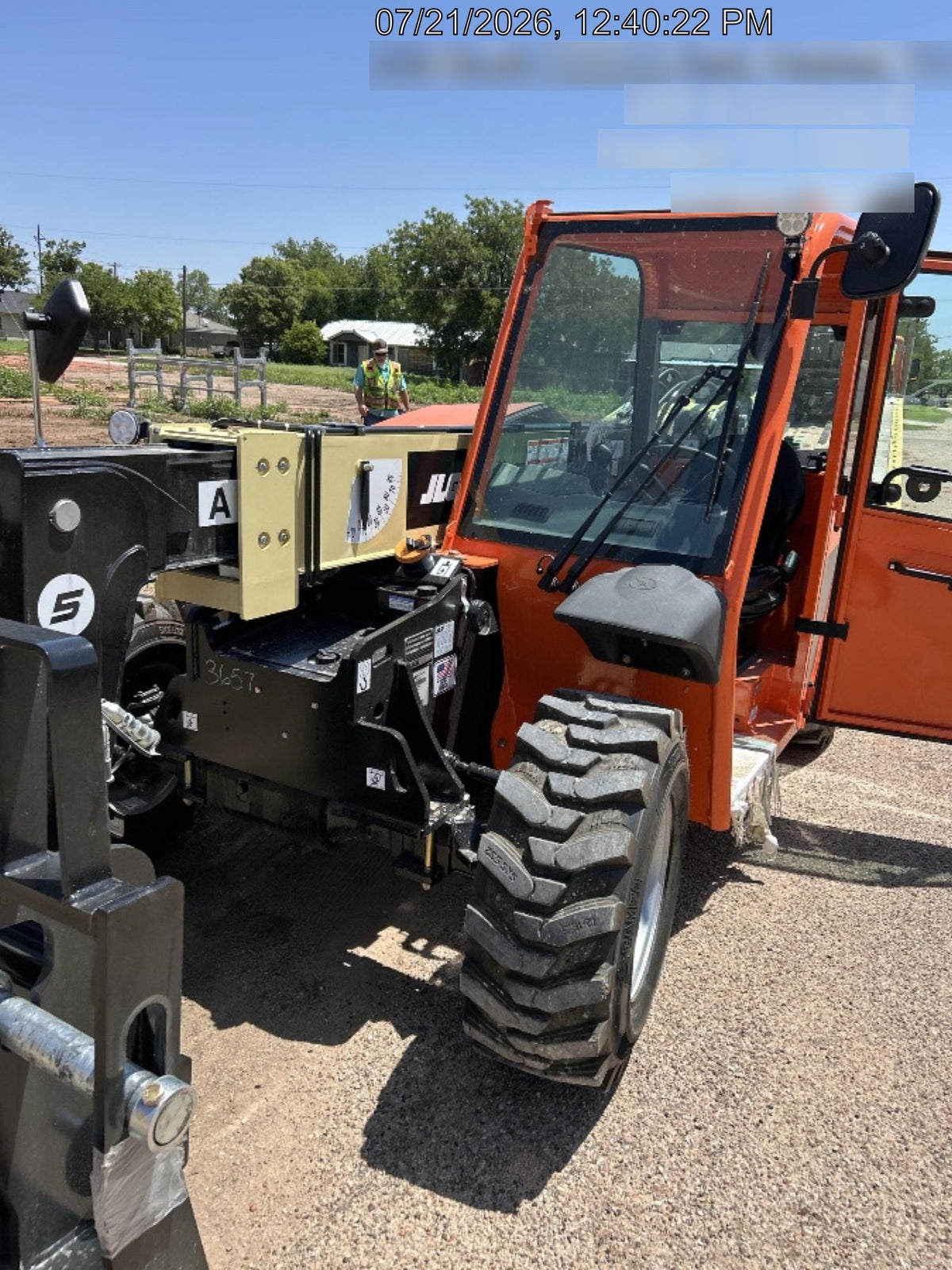 2026 JLG 519