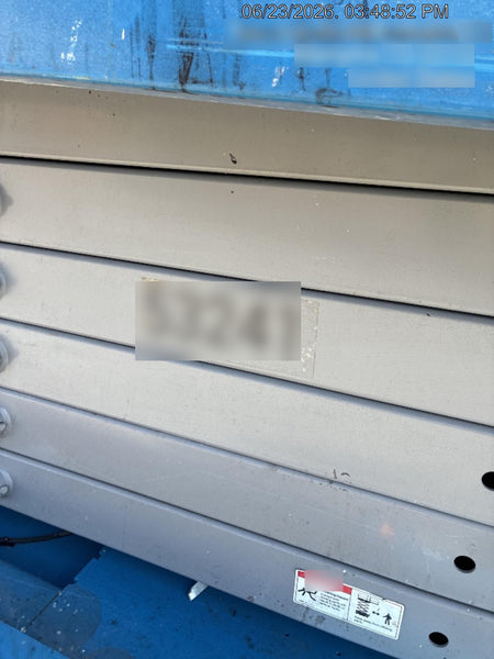 2019 Genie GS-4047 Folding rails with half height swing gate