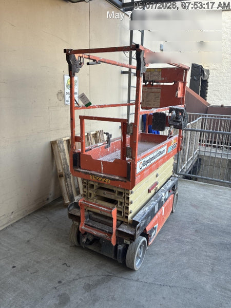 2021 JLG ES1932
