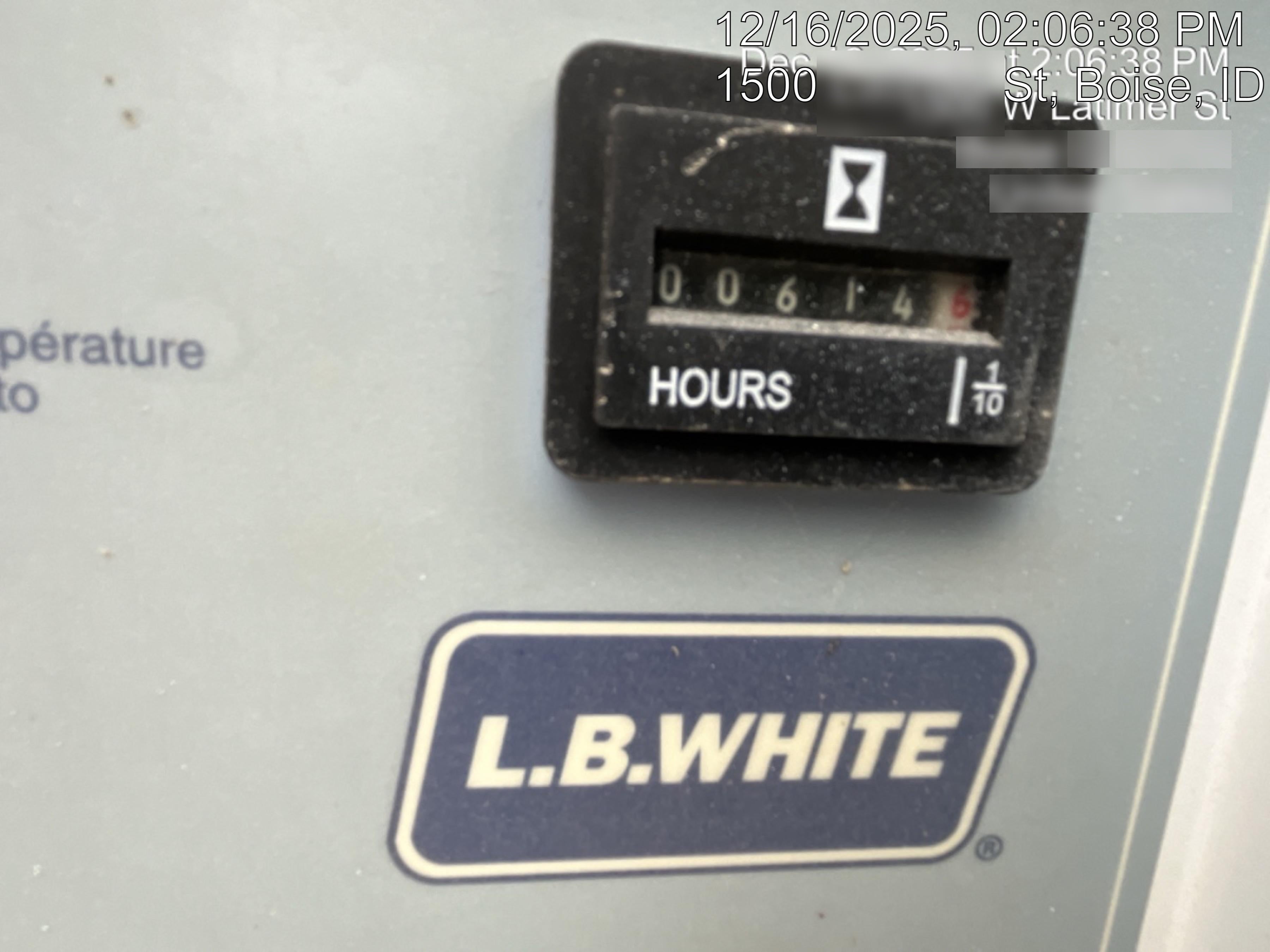 2022 LB WHITE Foreman 500 Oil