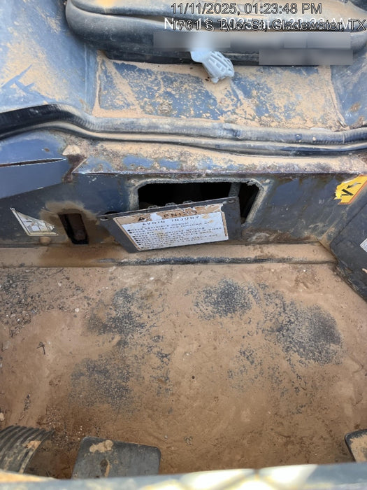 2020 Takeuchi TL12R2-R Canopy, Manual QC