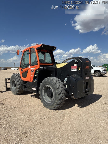 2021 JLG 1732