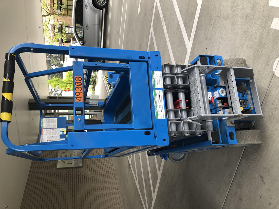 2019 Genie GS-1930 Half Height Swing Gate, 800W Inverter