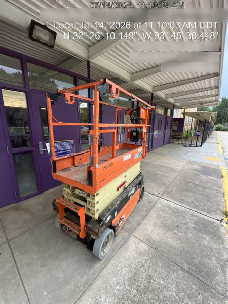 2021 JLG ES1932