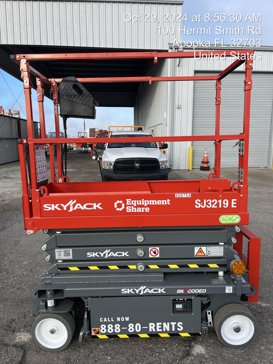 2024 Skyjack SJ3219 Electric Drive, Sld NM Tires, DBcns, RFRails, Power to Platform, T3 + Access Control