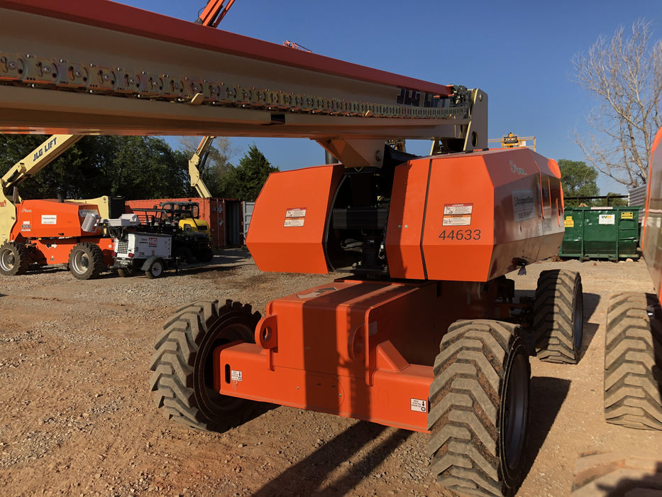 2019 JLG 860SJ