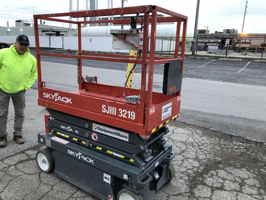 2018 Skyjack SJIII-3219 Standard Rental Specs