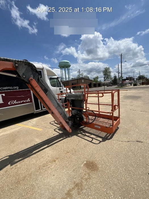 2019 JLG 660SJ