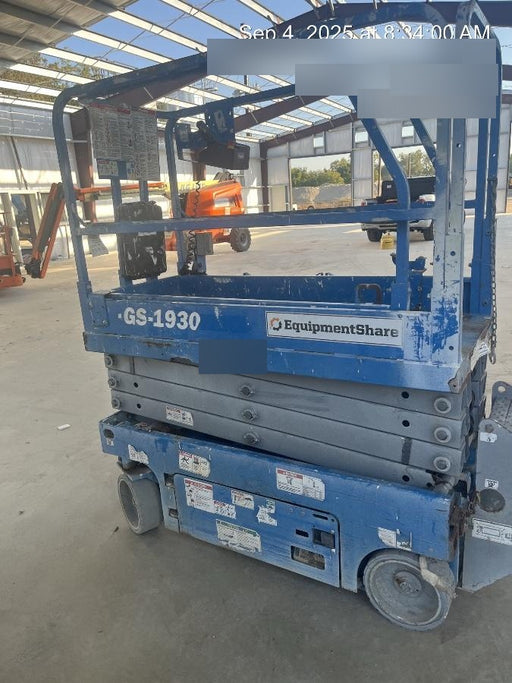 2019 Genie GS-1930 Fixed Rails with Chain Entry