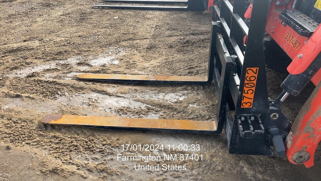 2023 ARROW MATERIAL HANDLING 72" Pallet Forks - Arrow