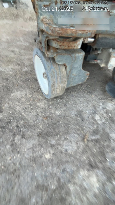 2018 Skyjack SJIII-3219 Skyjack SJIII3219 Scissor Lift w/Trojan Batteries