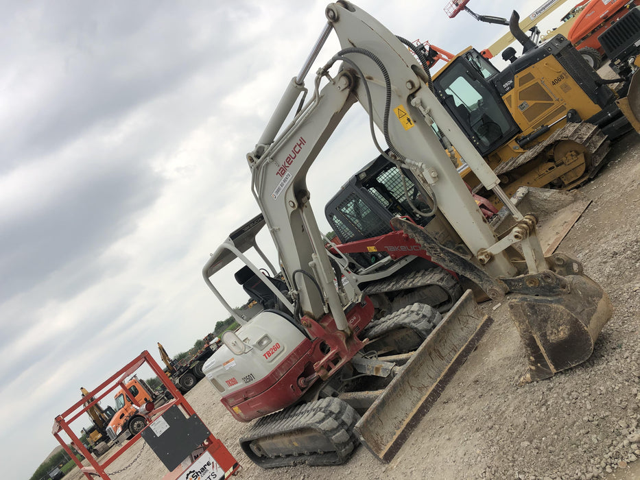 2019 TAKEUCHI TB260