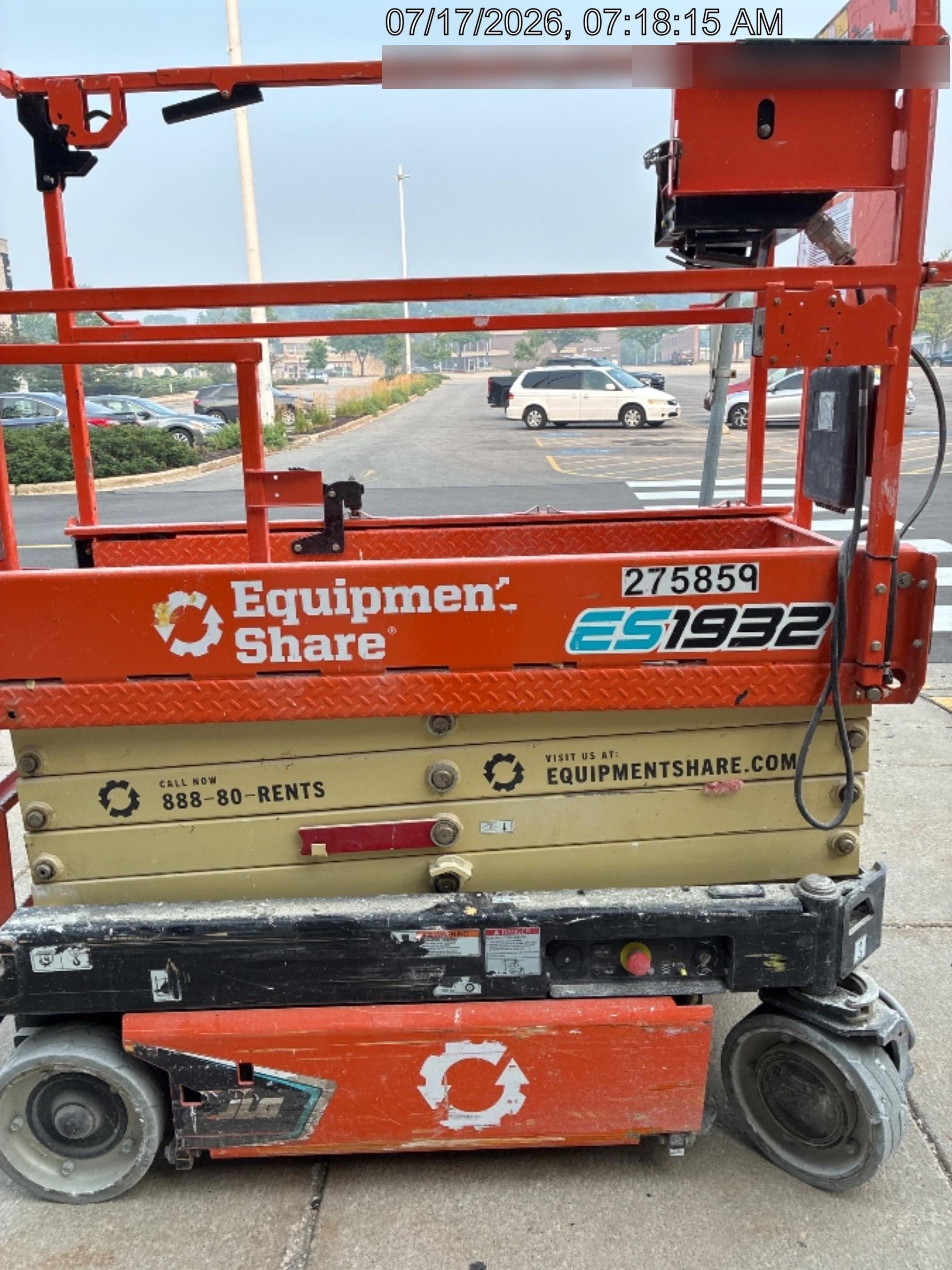 2022 JLG ES1932