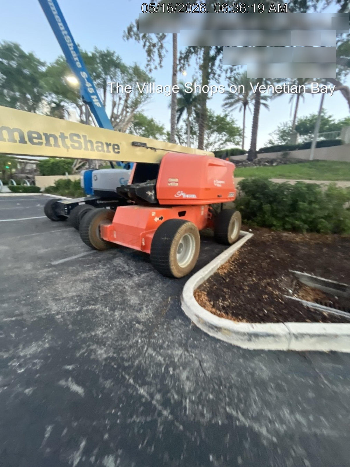 2022 JLG 660SJ