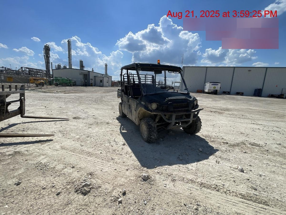 Kawasaki Mule PRO-DXT Standard Options, Backup Alarm, Beacon, Plastic Hard Top, Poly Windshield, Horn Kit