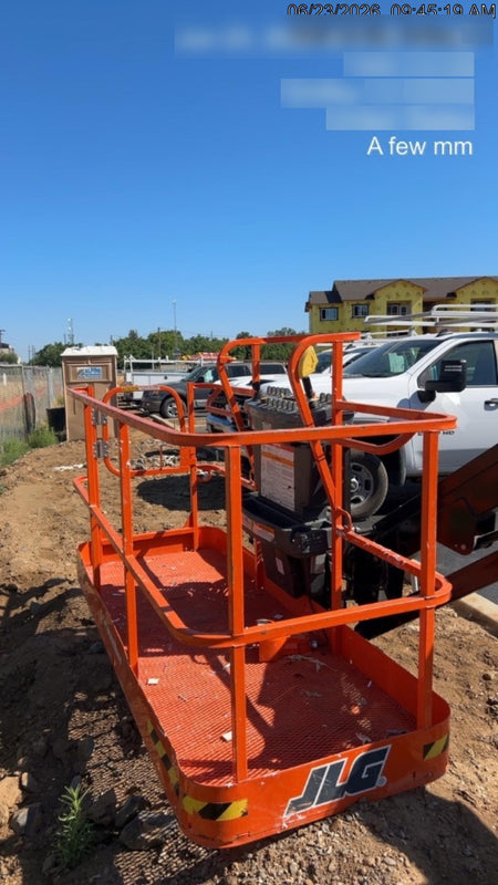 2025 JLG 660SJ
