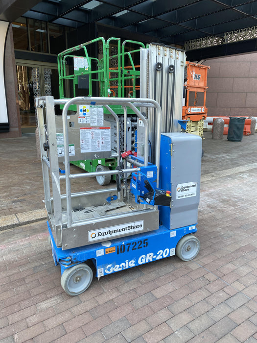 2020 GENIE GR-20