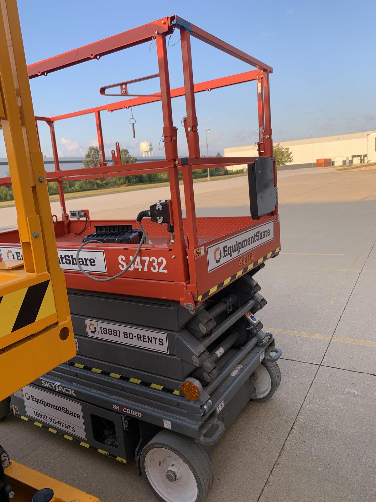 2022 SKYJACK SJ4732