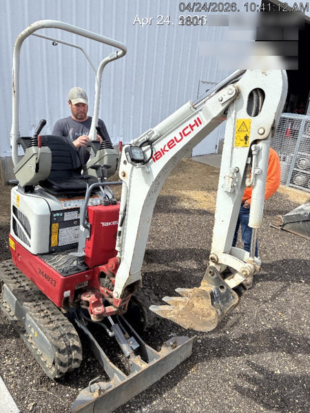 2023 TAKEUCHI TB210R