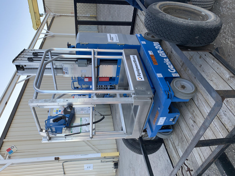 2020 GENIE GR-20