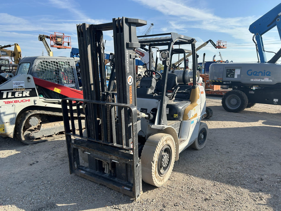 2022 UNICARRIER PF80N