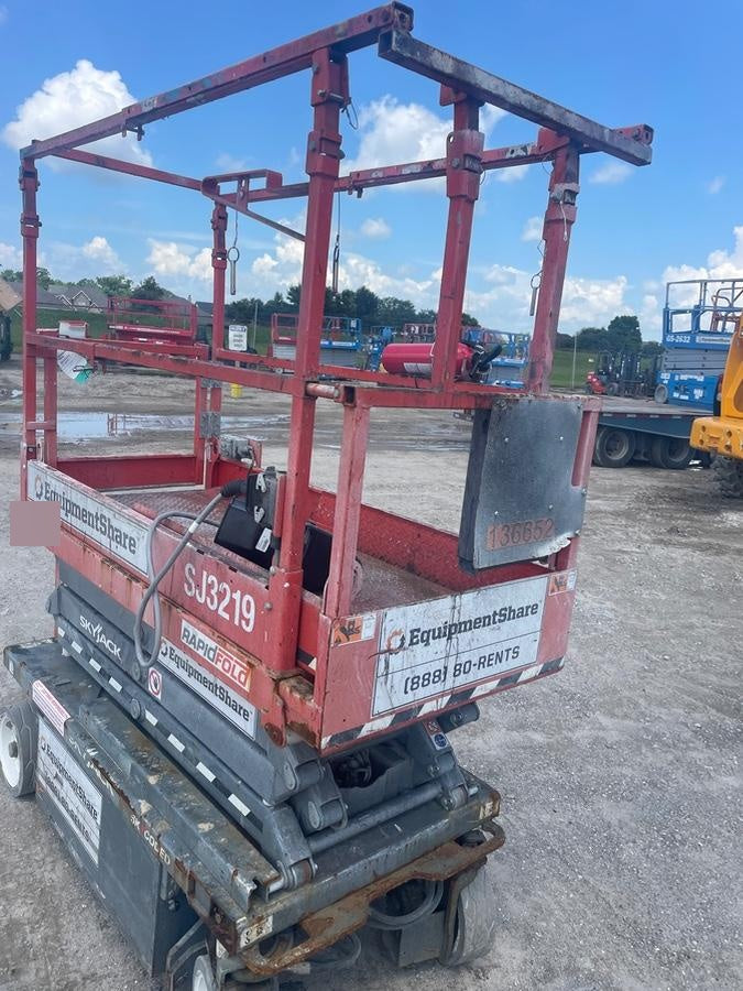 2021 SKYJACK SJ3219
