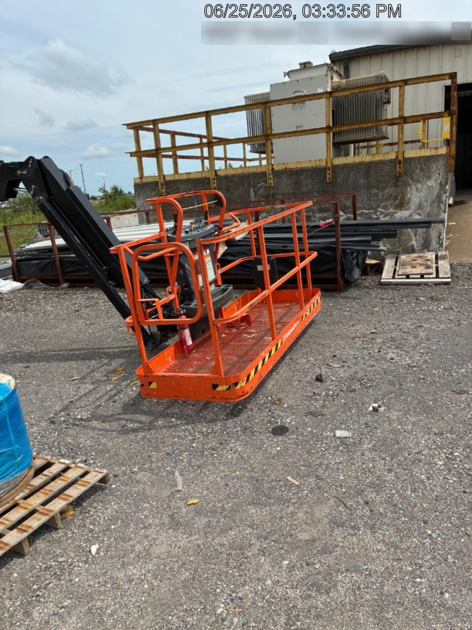 2023 JLG 860SJ