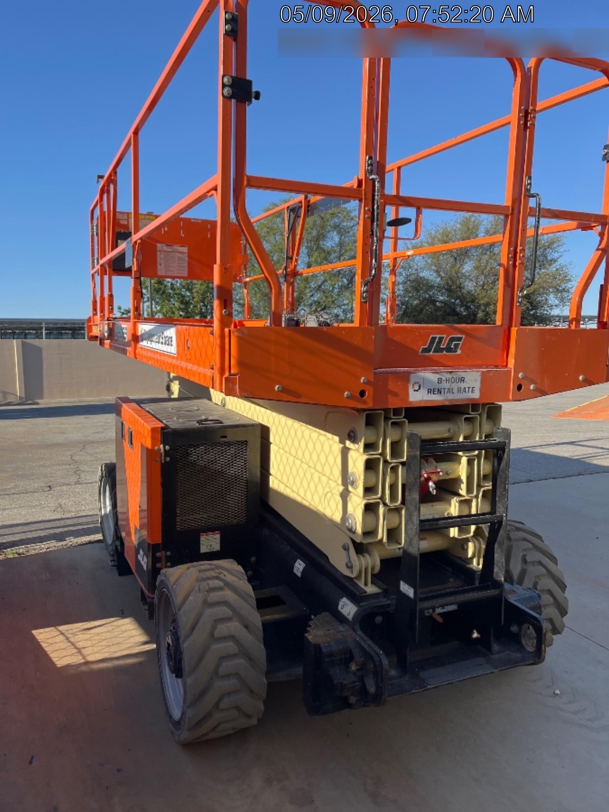 2022 JLG RT4069