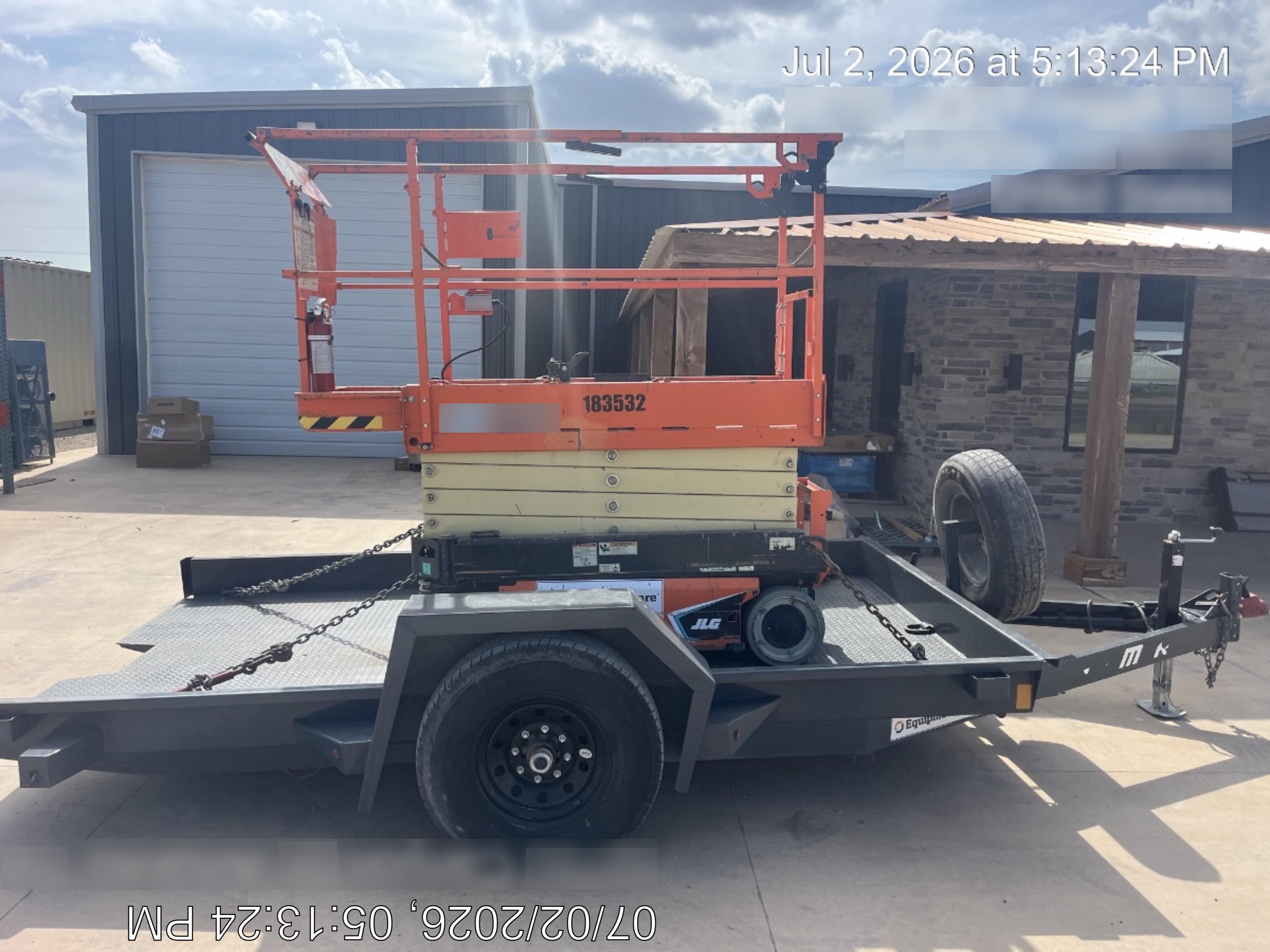 2021 JLG ES1932